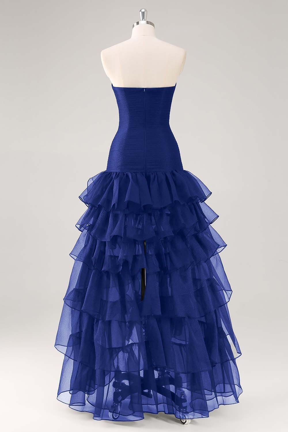 Schwarzes Trägerloses Gestuftes Tüll Ballkleid mit Rüschen