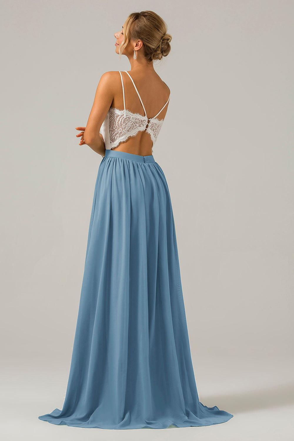 Eukalyptus Grünes Boho Chiffon Langes Brautjungfernkleid mit offenem Rücken und Spitze