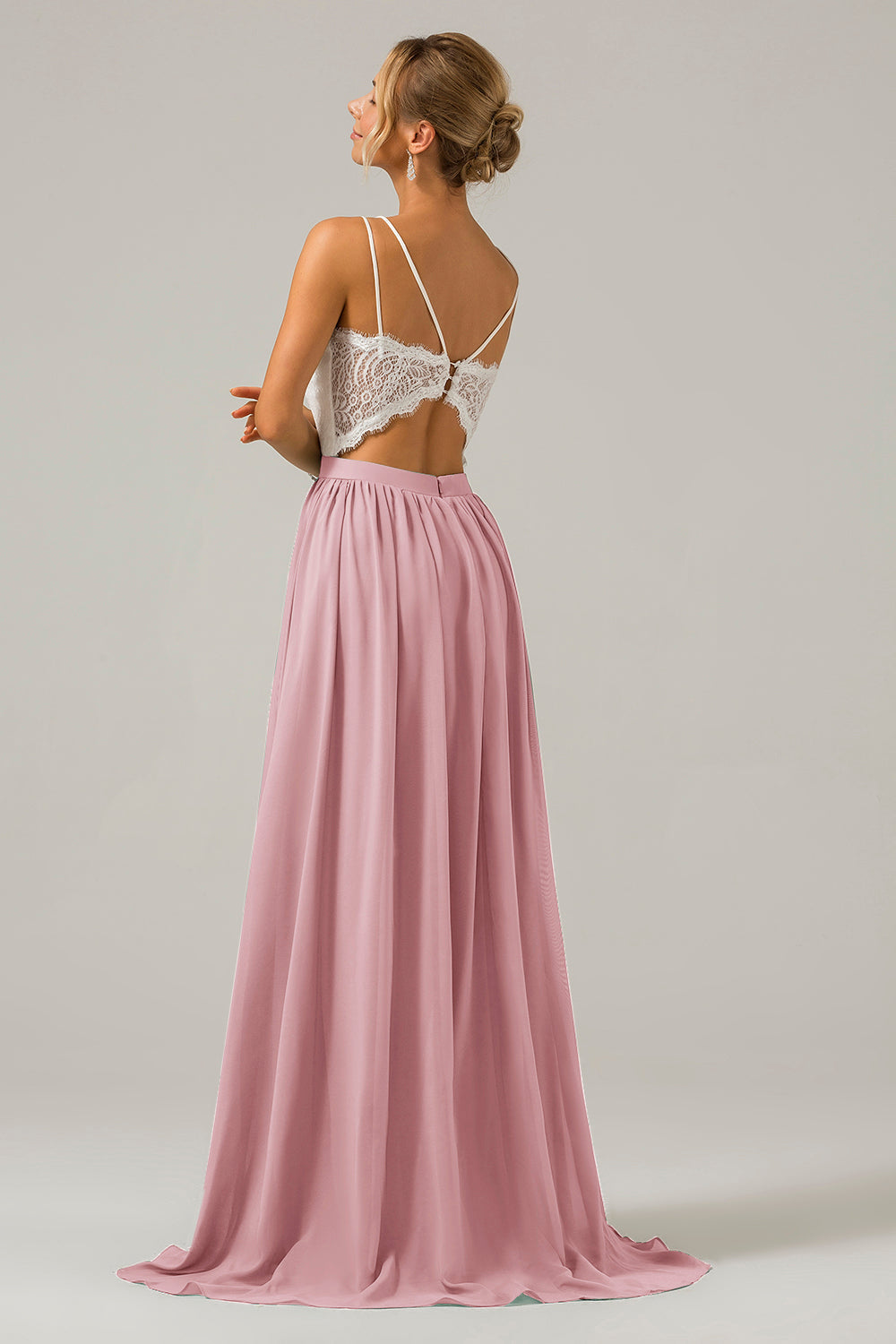 Eukalyptus Grünes Boho Chiffon Langes Brautjungfernkleid mit offenem Rücken und Spitze