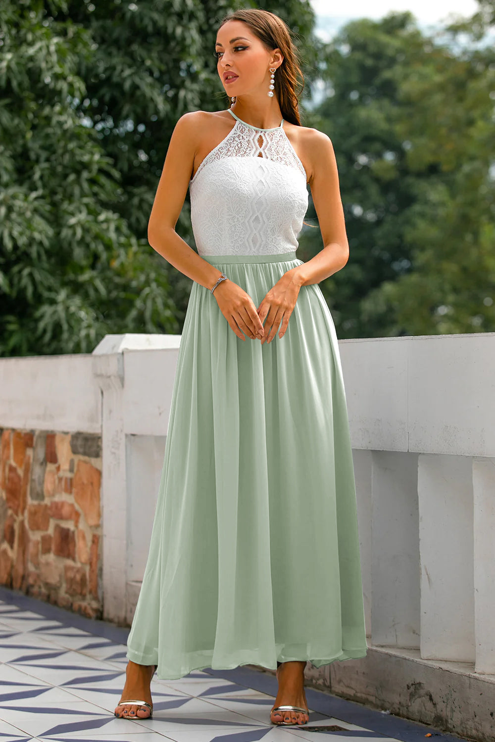 Zapaka Damen Kleider für Hochzeitsgäste Langes A-Linie Rundhals Chiffon DustySage Abendkleid Brautjungfernkleid mit Spitze