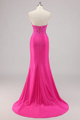 Fuchsia Meerjungfrau Trägerloses Langes Perlenbesetztes Ballkleid mit Applikationen
