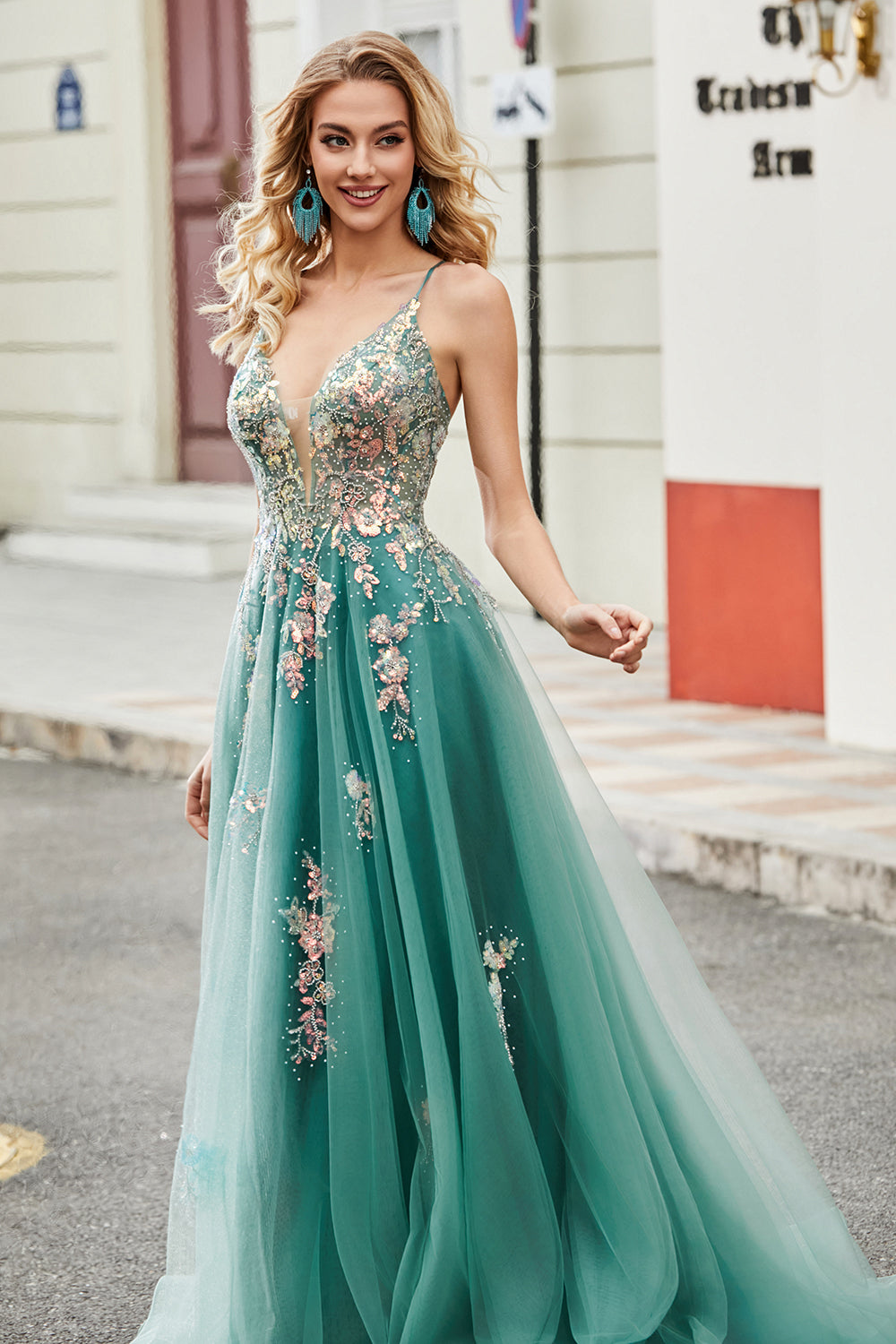 Glitzer Grünes Spaghettiträger Kleid in A-Linie Langes Ballkleid mit Pailletten applikationen
