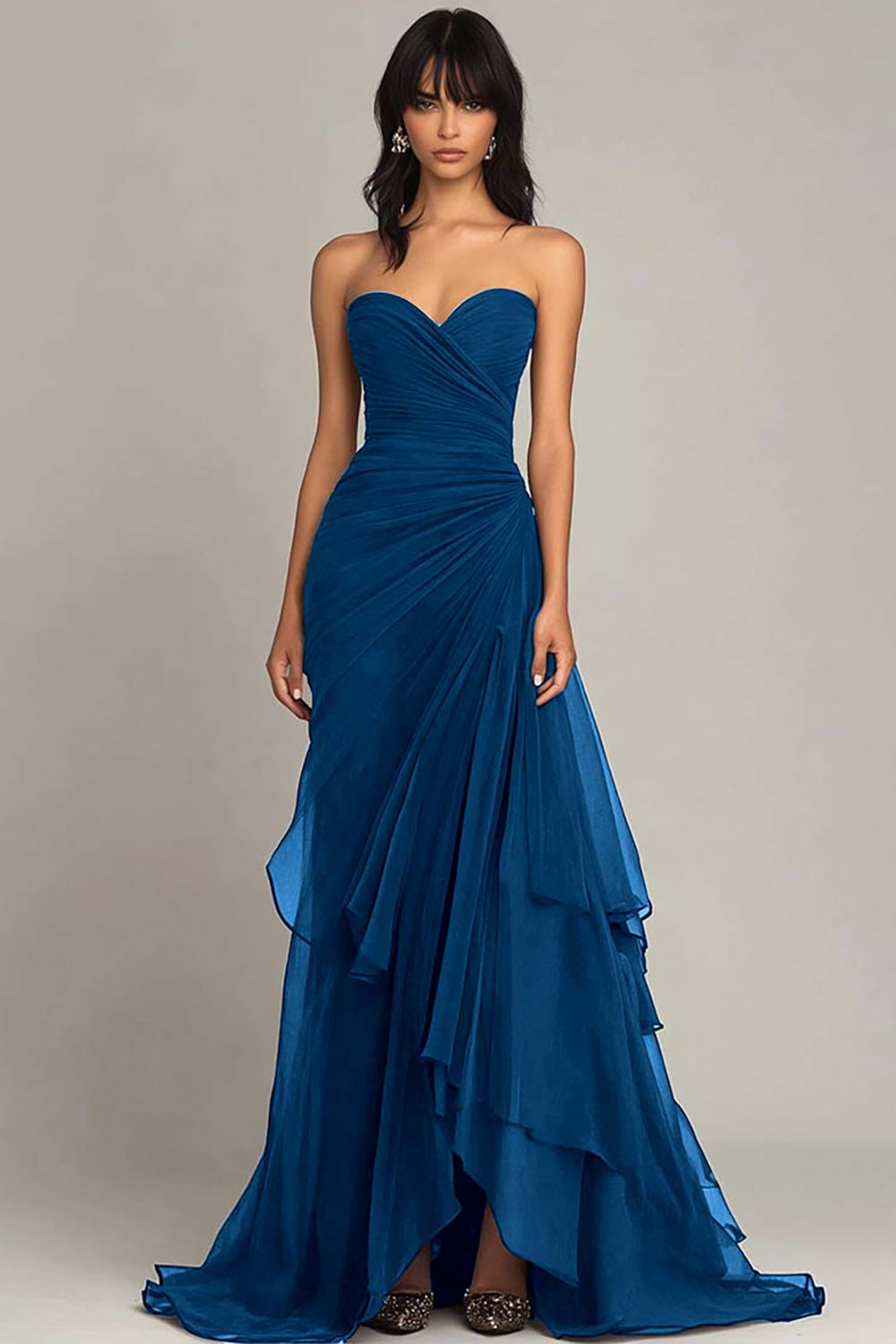 Dunkelbraunes Herzausschnitt Ballkleid mit Rüschen