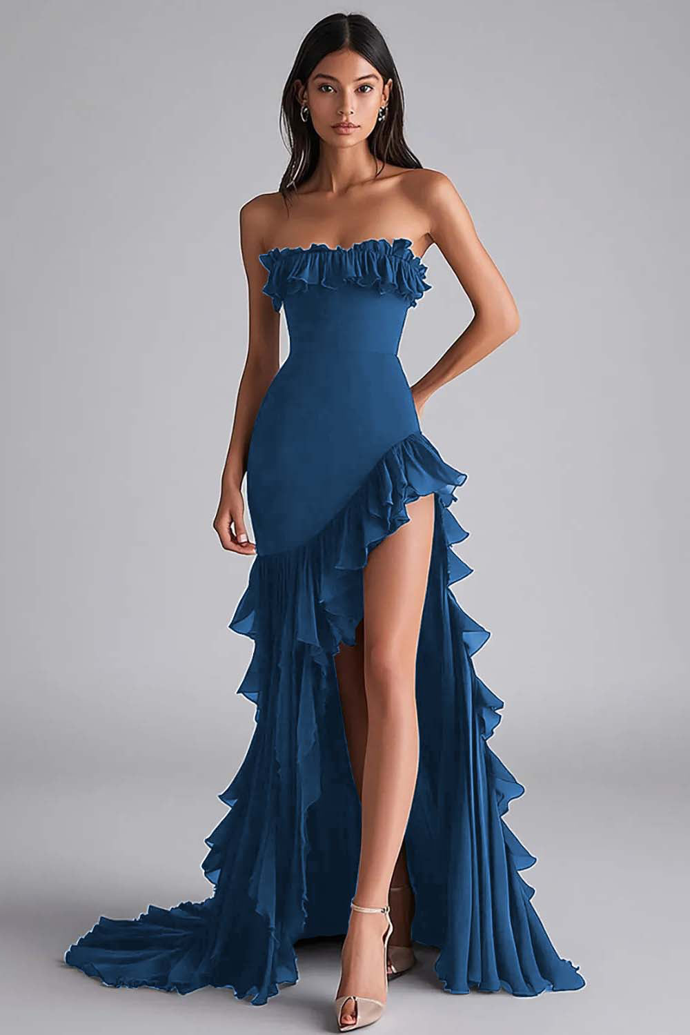 Schwarzes Meerjungfrau Trägerloses Ballkleid mit Rüschen und Schlitz