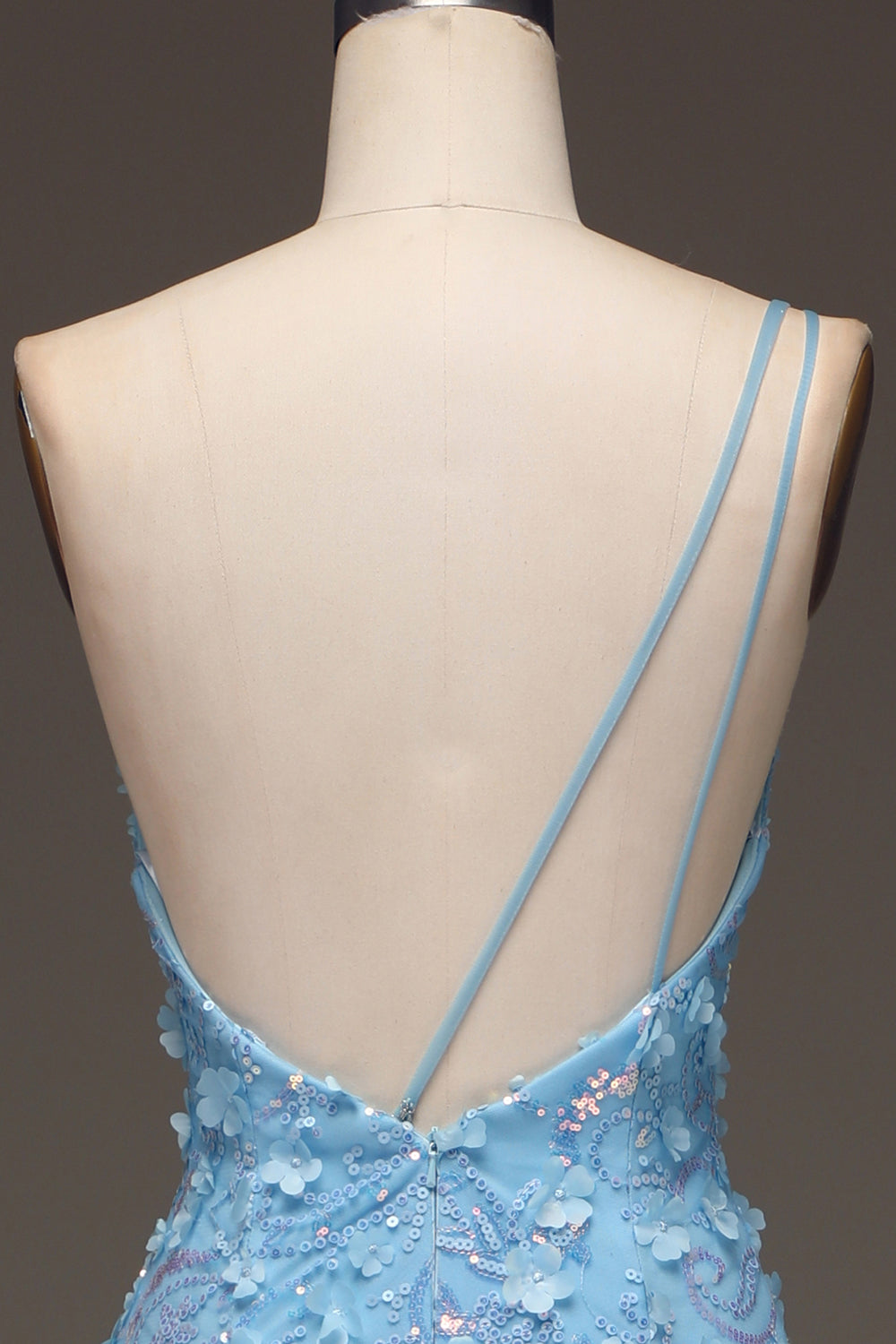 Hellblaues Meerjungfrauen Kleid mit Pailletten schlitz und Pailletten an der Schulterseite mit Applikationen