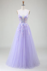 Lila Ballkleid in A-Linie mit Pailletten
