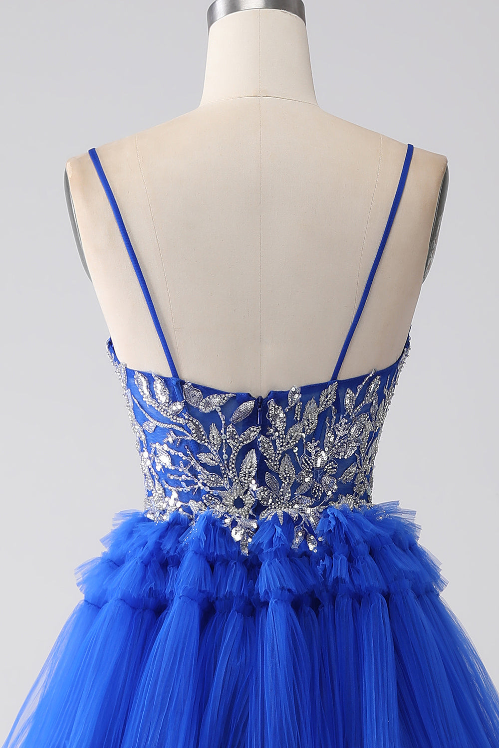 Königsblaues gestuftes Ballkleid mit Pailletten