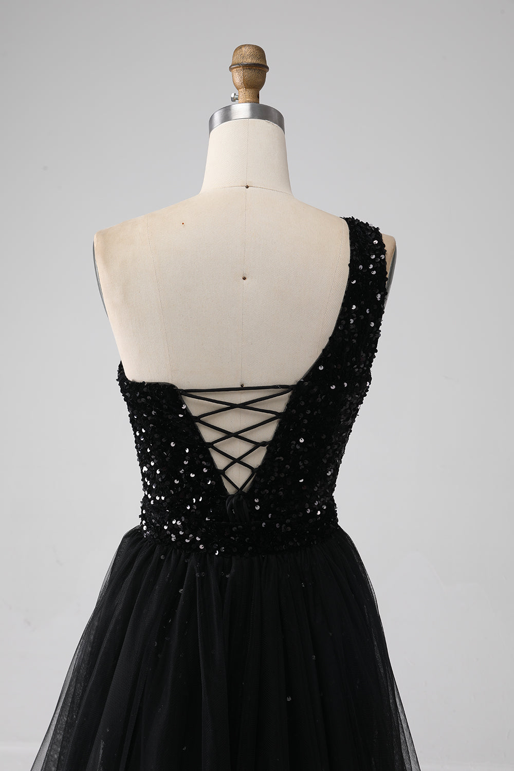 Schwarzes A-Linie Pailletten Pailletten Ballkleid
