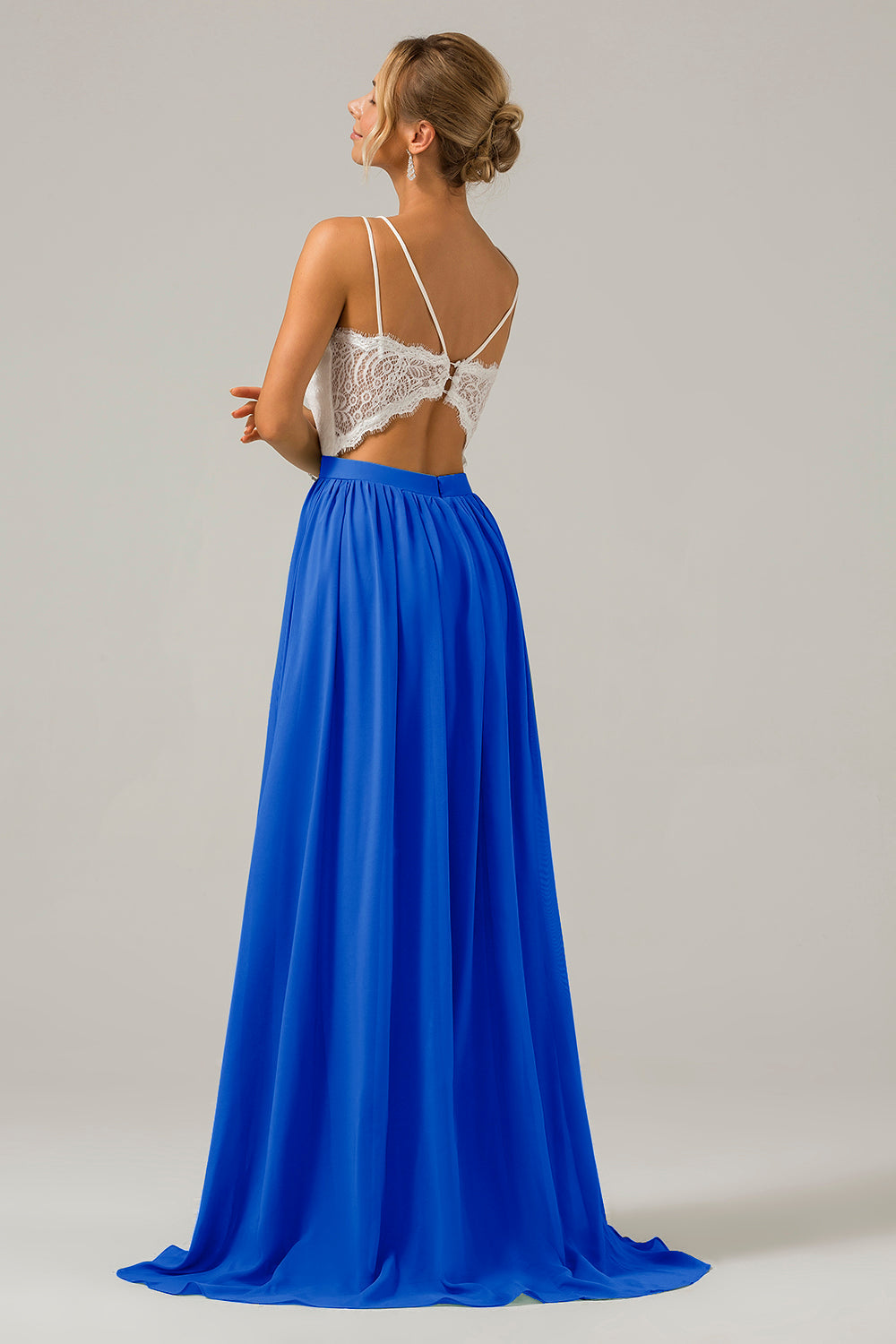 A-Linie V-Ausschnitt Boho Chiffon Langes Brautjungfernkleid mit offenem Rücken und Spitze Blush Rosa