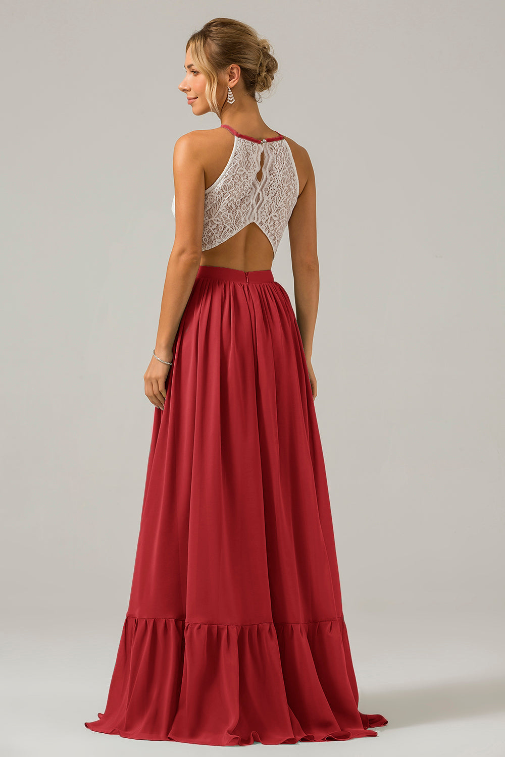 Cabernet Schlüsselloch Boho Chiffon Langes Brautjungfernkleid mit Spitze