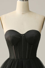 A Linie Herzausschnitt Schwarzes Korsett Ballkleid mit Rüschen