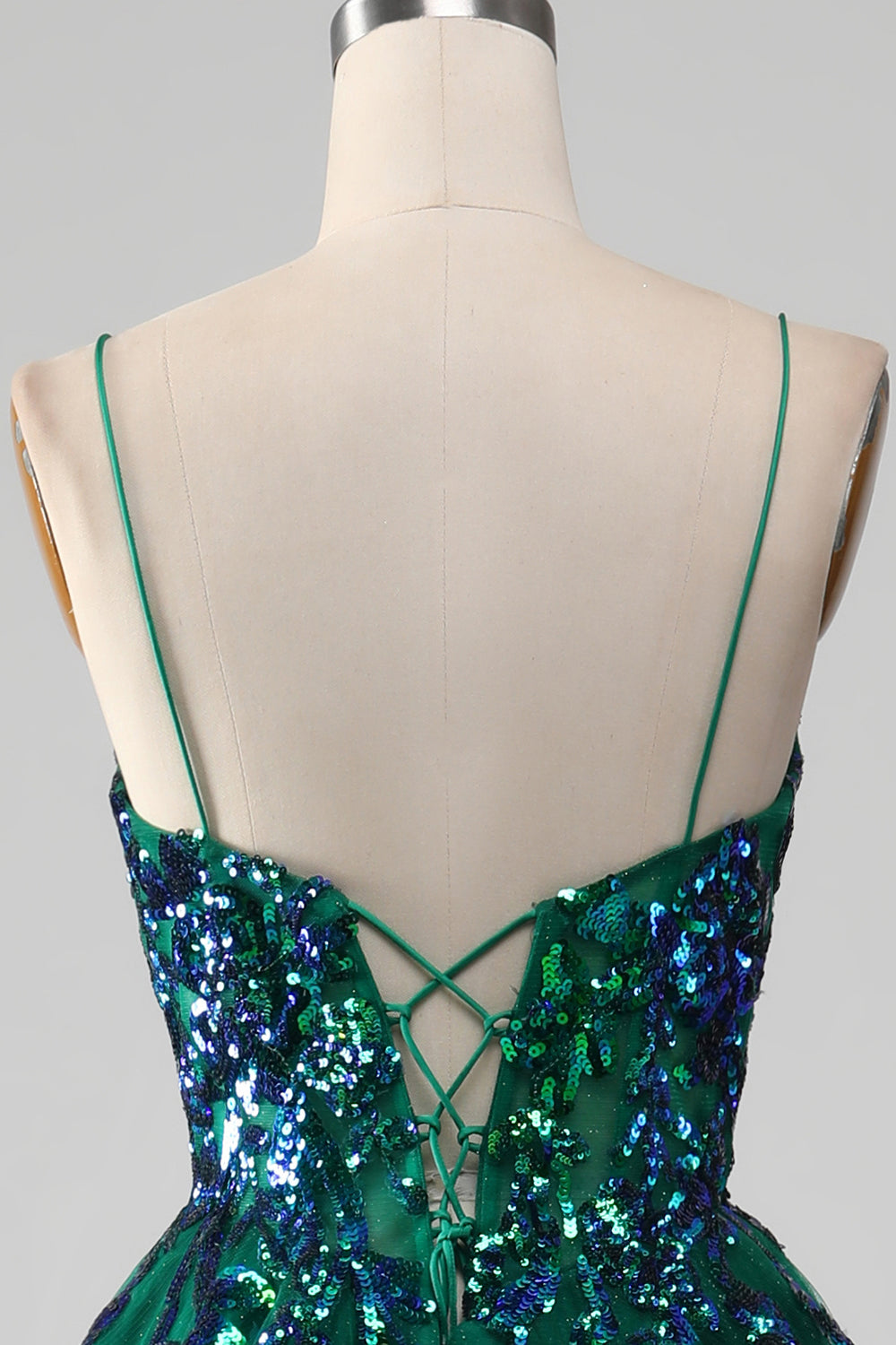 Spaghettiträger aus Tüll Dunkelgrünes Ballkleid mit Pailletten
