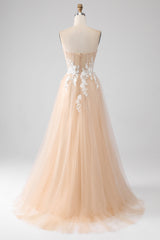 A-Linie Champagner trägerloses Korsett Ballkleid mit Applikationen