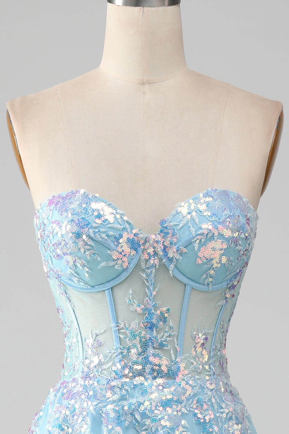 Himmelblaues Herzausschnitt Korsett Ballkleid mit Pailletten