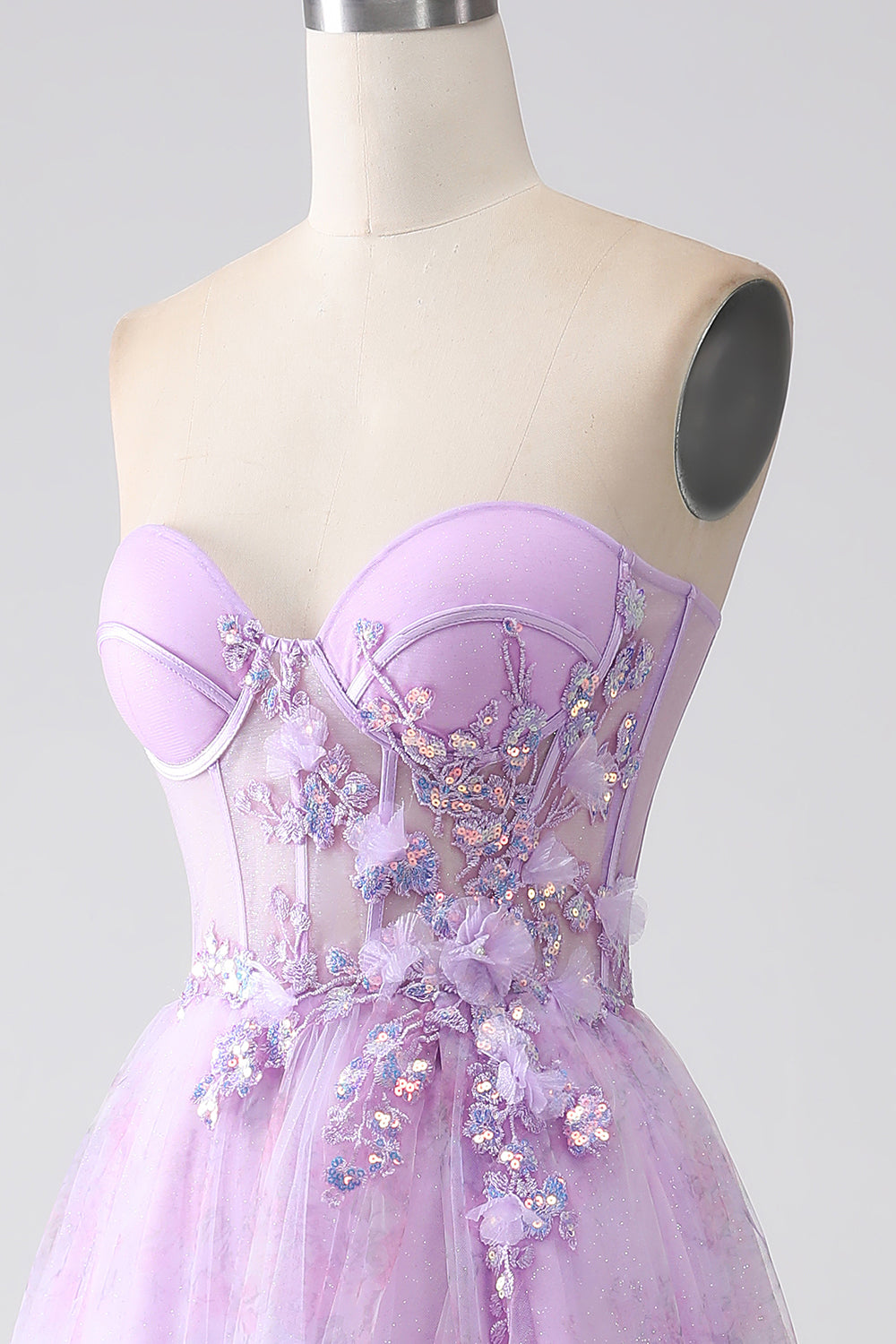 Lila trägerloses Korsett Ballkleid mit Perlen