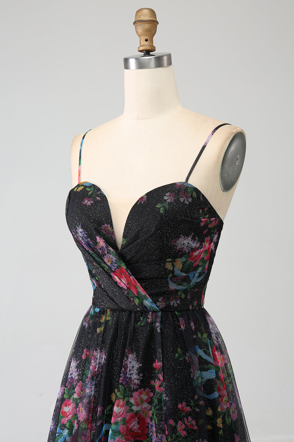Schwarzes bedrucktes Spaghettiträger Ballkleid in A-Linie mit Schlitz