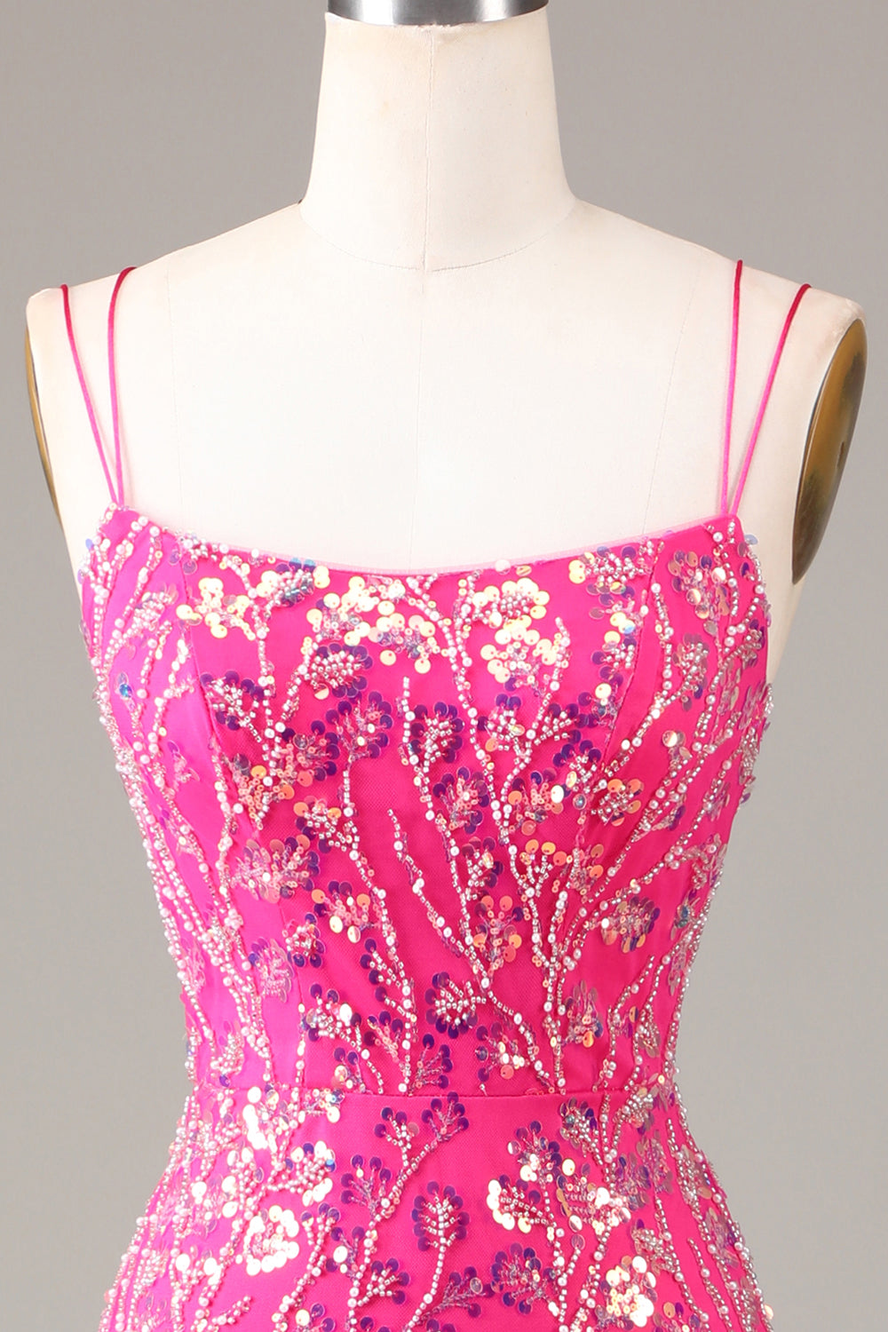 Fuchsia Pailletten- und perlenbesetztes Meerjungfrauen Ballkleid mit Schlitz