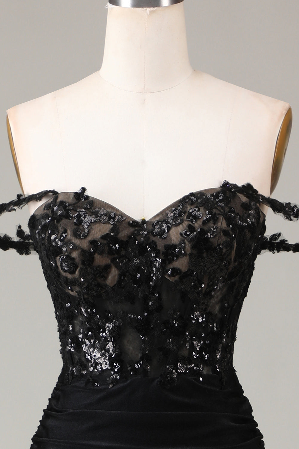 Schulterfreies schwarzes glitzerndes Meerjungfrauen Ballkleid