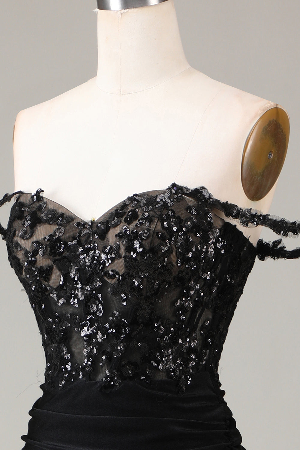 Schulterfreies schwarzes glitzerndes Meerjungfrauen Ballkleid
