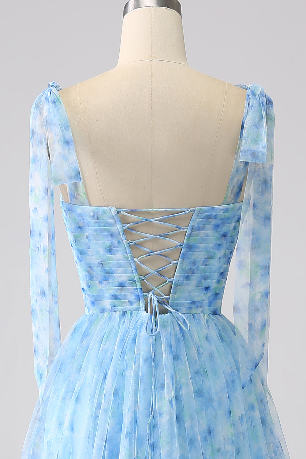 Hellblaues A-Linie Spaghettiträger langes Ballkleid