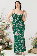 Grünes Übergröße Brautjungfernkleid mit Blumendruck