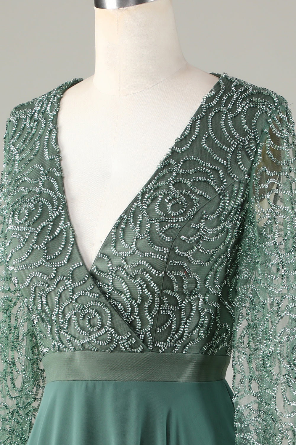 A Linie Eukalyptus V-Ausschnitt Perlen Langarm Brautjungfernkleid