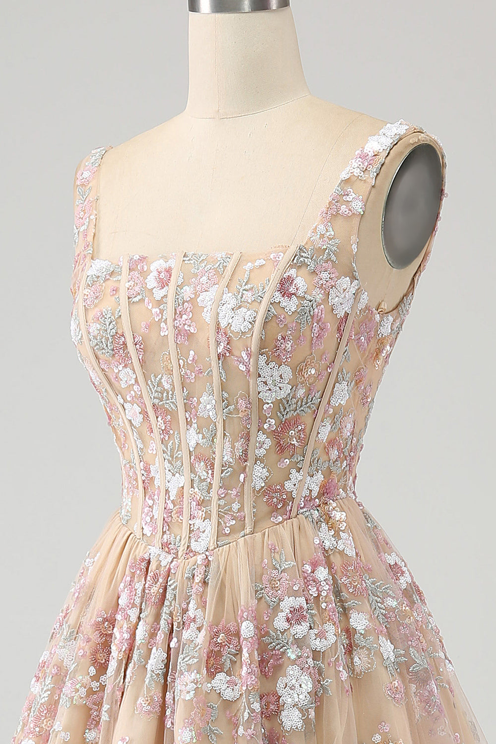 Luxuriöses champagner Korsett Ballkleid mit quadratischem Ausschnitt und Applikationen