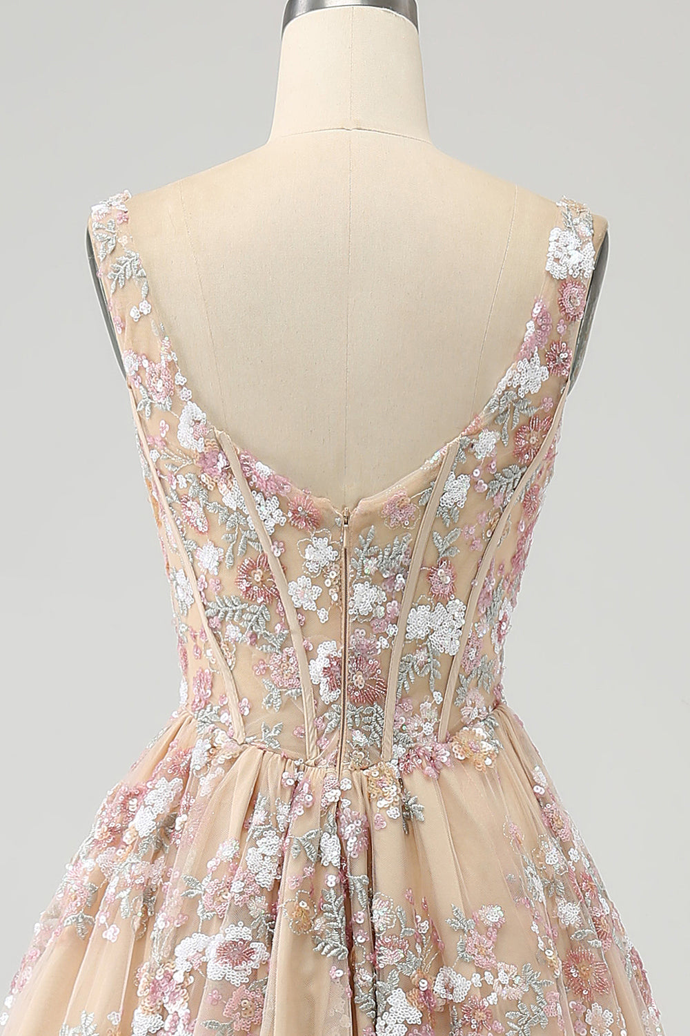 Luxuriöses champagner Korsett Ballkleid mit quadratischem Ausschnitt und Applikationen