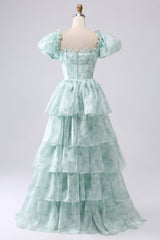 Grünes gestuftes Ballkleid aus Organza mit Korsett