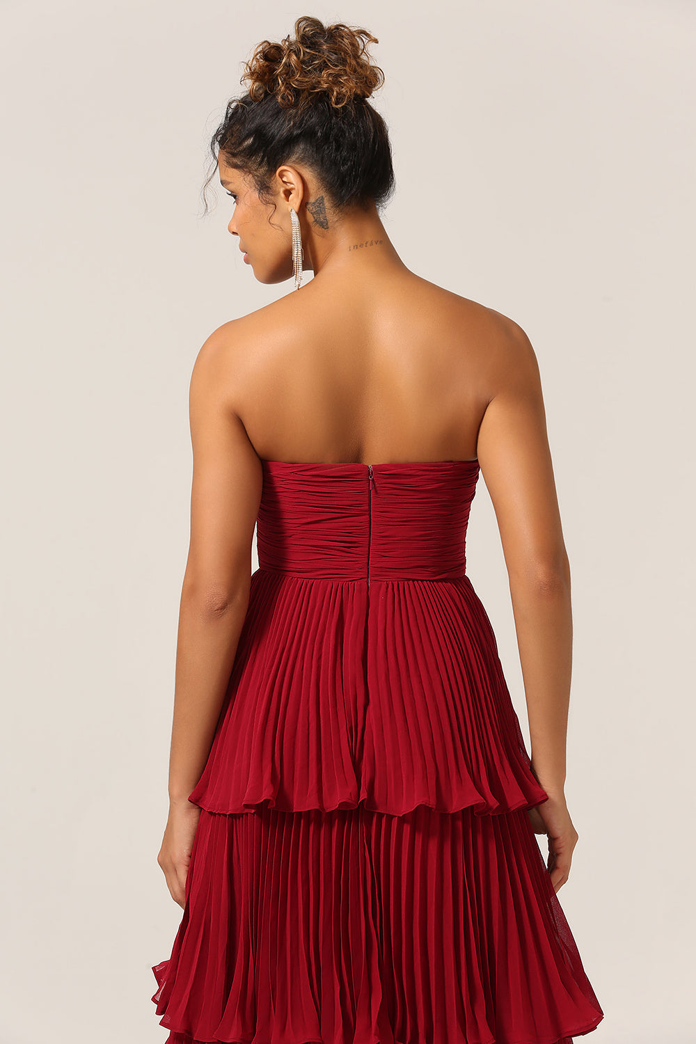 A-Linie Herzausschnitt trägerloses Brautjungfernkleid mit Rüschen Burgundy