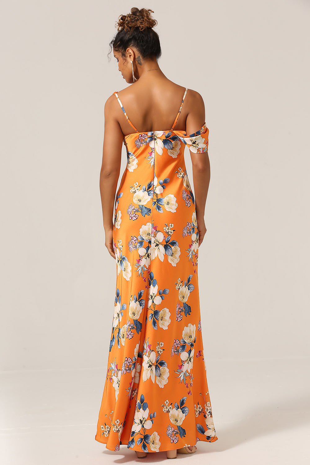 Trendiges Meerjungfrauen orange Brautjungfernkleid mit einer Schulter und Blume