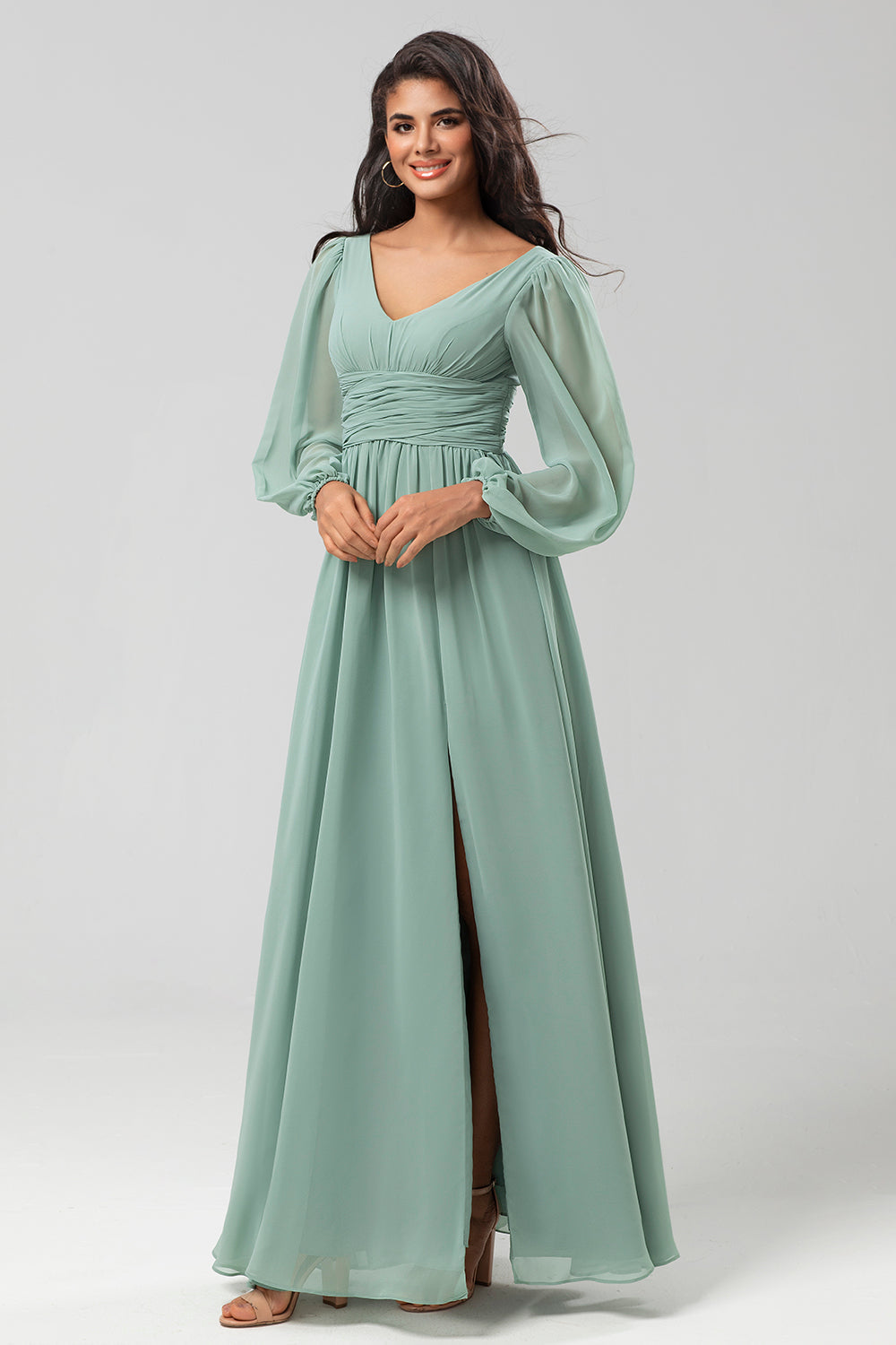 A Linie Grünes Brautjungfernkleid mit langen Ärmeln und Schlitz
