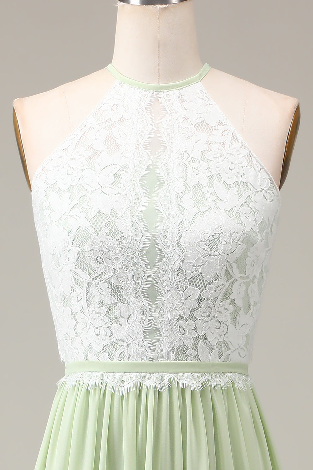 Staubiger Salbei Neckholder Kleid aus Spitze und Chiffon in A-Linie bodenlanges Brautjungfernkleid