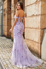 Mauve schulterfreies langes Meerjungfrauen Ballkleid mit Schlitz und Applikationen
