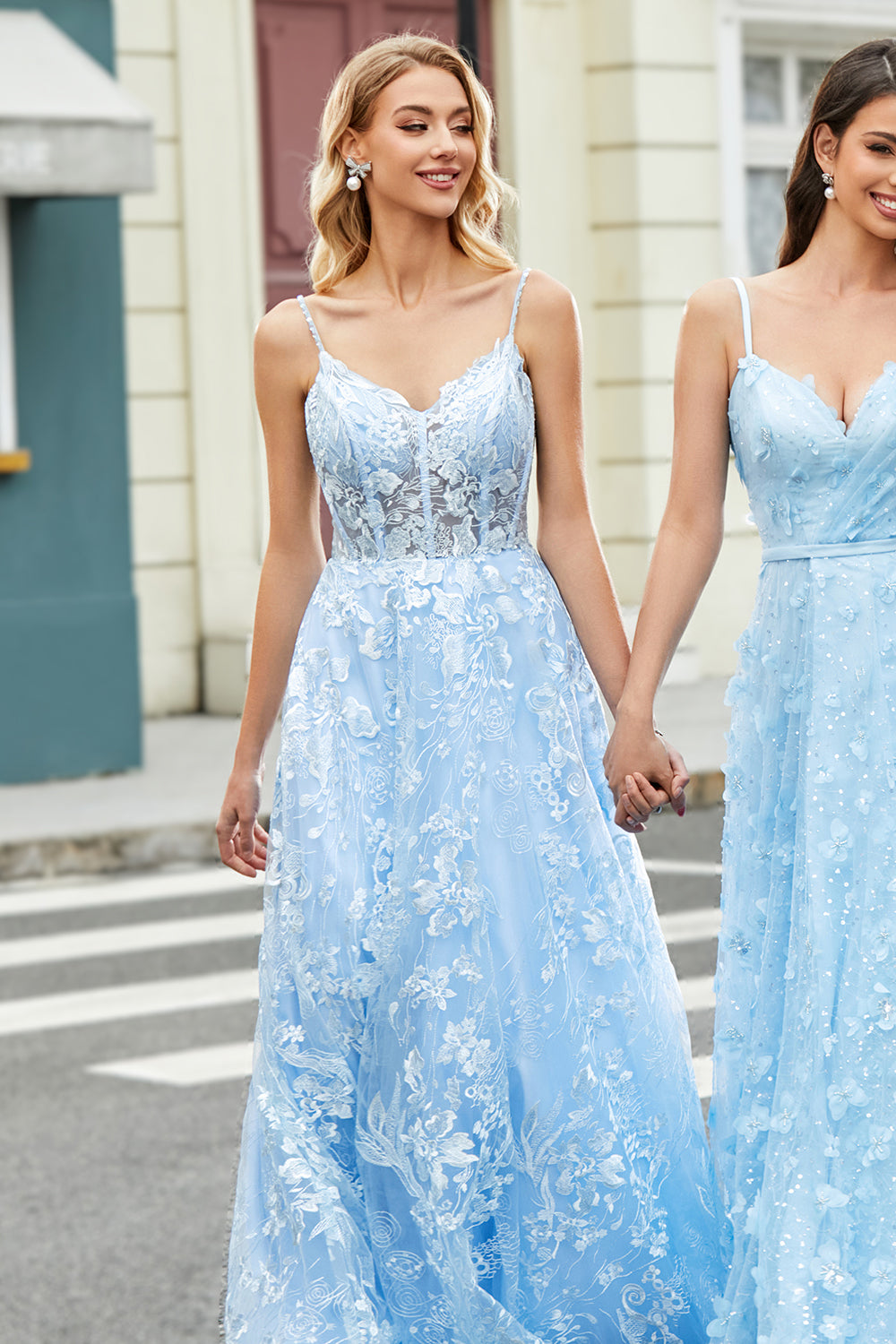 A-Linie himmelblaues Korsett kleid mit Spaghettiträgern und Applikationen