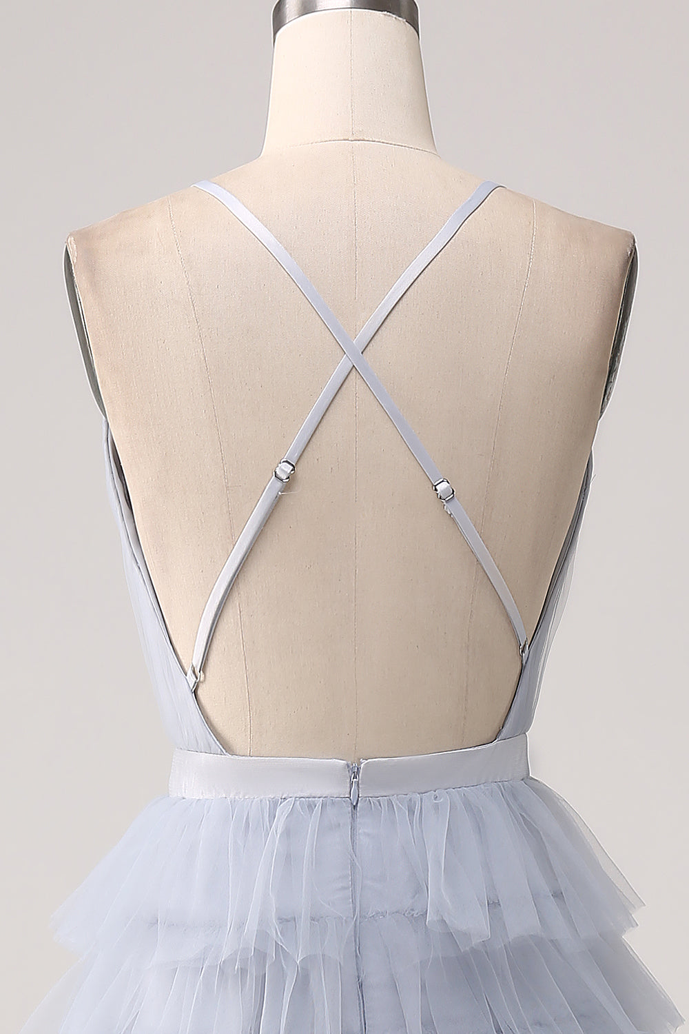 Graues blaues A-Linie Rückenfreies langes Ballkleid aus Tüll