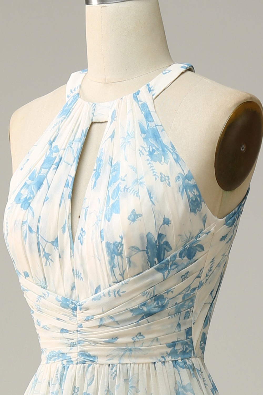 Blaues geblümtes Boho Chiffon Brautjungfernkleid