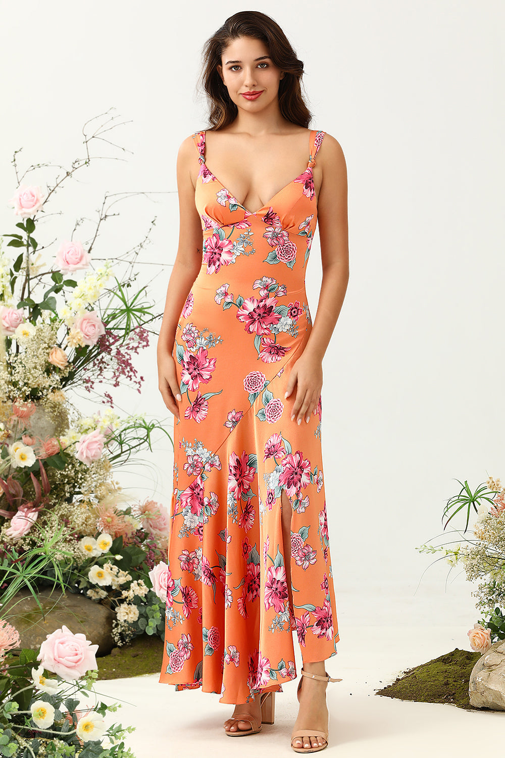 Orange asymmetrisches Boho Brautjungfernkleid mit Blumenmuster