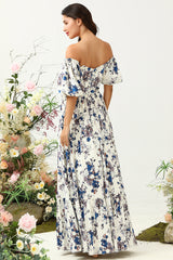 Weißes blaues Blume Boho Brautjungfernkleid