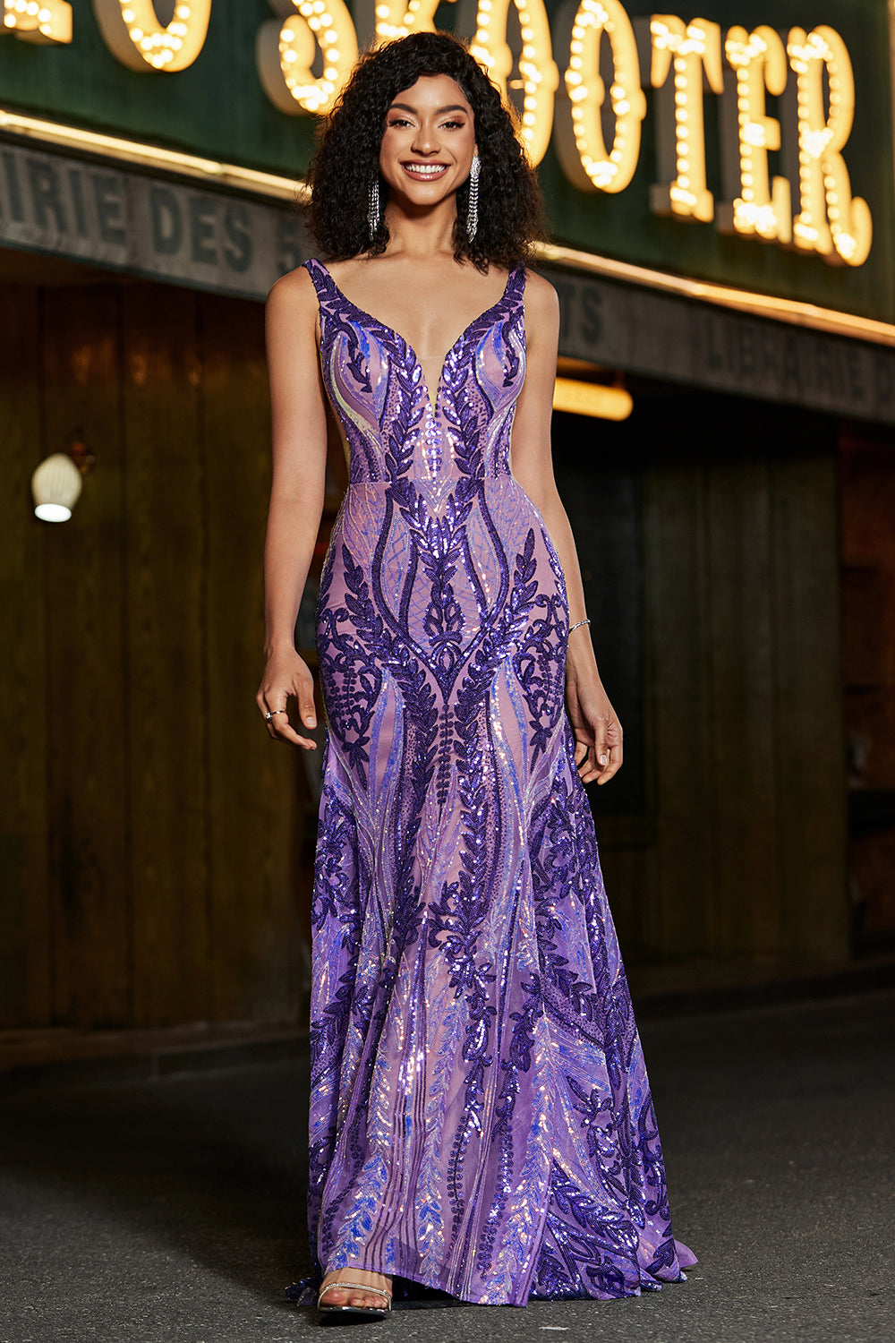 Funkelndes Mermaid V-Ausschnitt Dunkellila Pailletten Langes Ballkleid mit offenem Rücken