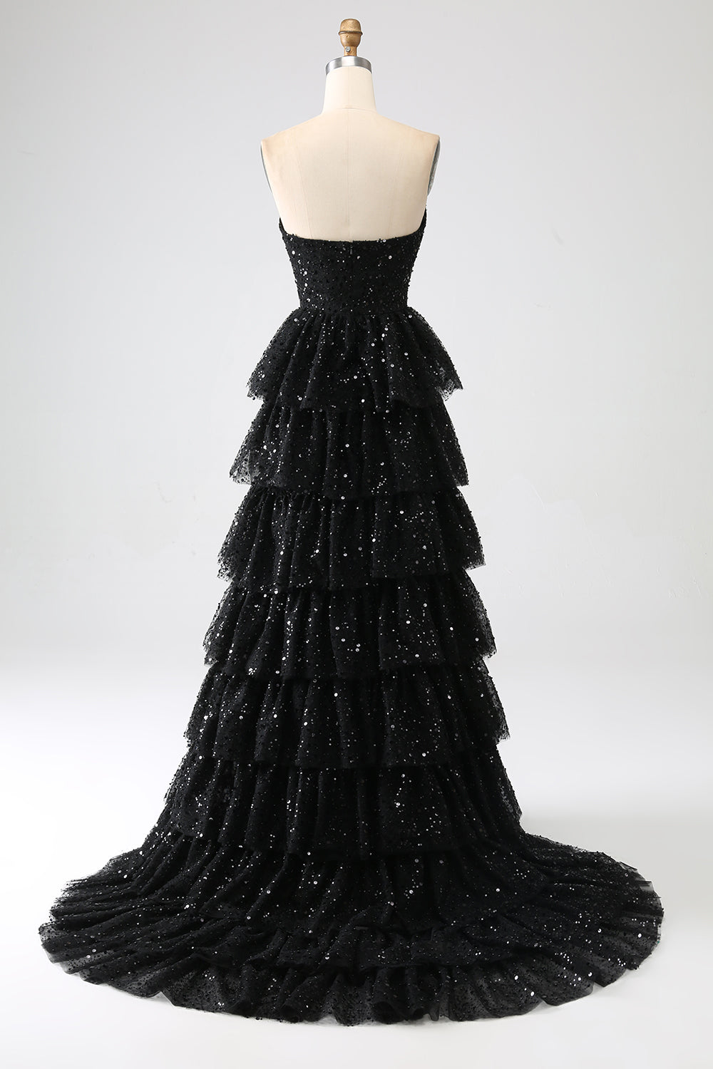 A-Linie Pailletten Schwarzes gestuftes Ballkleid mit Schlitz
