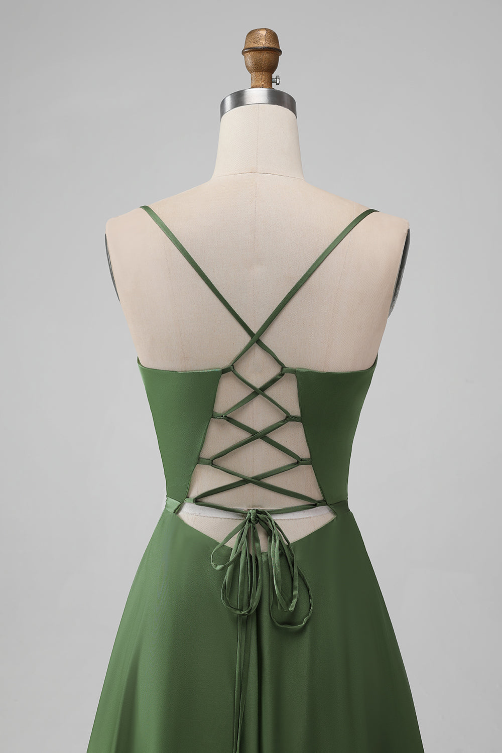 A-Linie Grünes langes Brautjungfernkleid aus Satin mit V-Ausschnitt