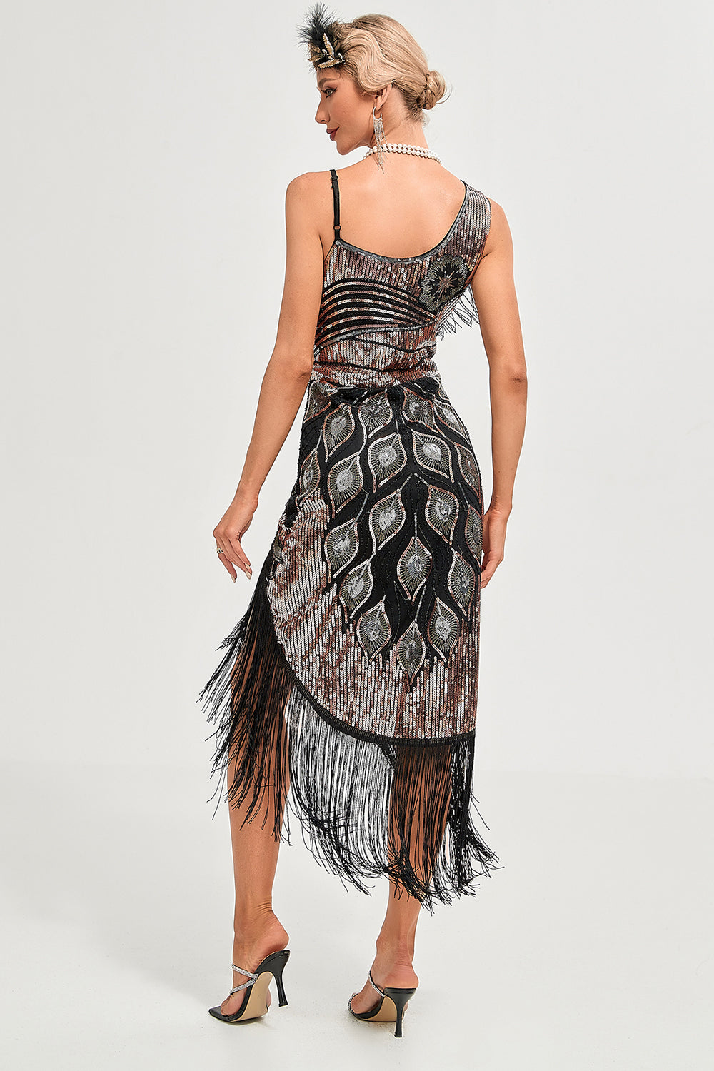 Glitzerndes schwarzes Pailletten fransen Asymmetrisches Gatsby Kleid aus den 1920er Jahren mit Accessoires