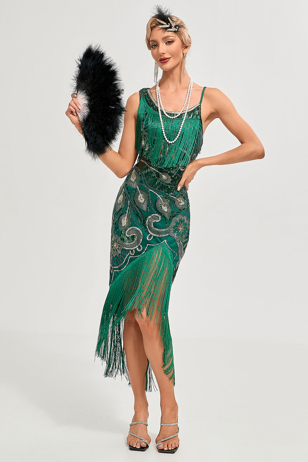 Glitzerndes dunkelgrünes Paillettenfransen Asymmetrisches Gatsby Kleid aus den 1920er Jahren mit Accessoires