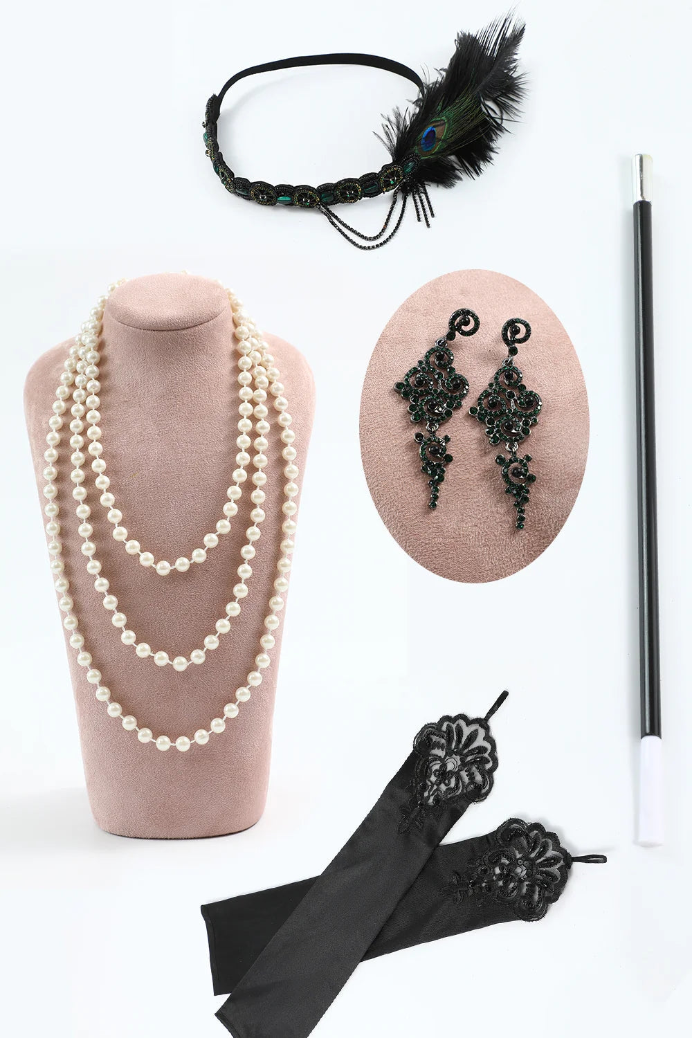 Schwarzes glitzerndes Fransenkleid aus den 1920er Jahren mit Accessoires