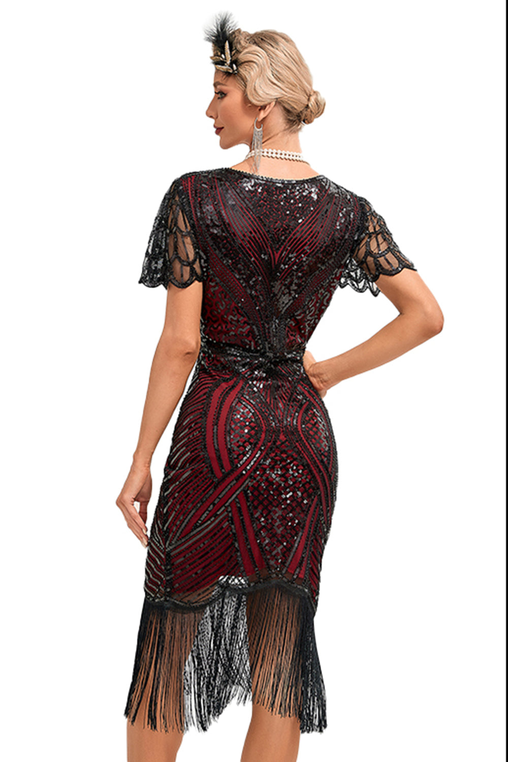 Glitzerndes Fransen Burgunderkleid aus den 1920er Jahren mit Accessoires