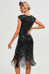 Schwarzes ärmelloses Kleid mit Glitzerfransen aus den 1920er Jahren und Accessoires