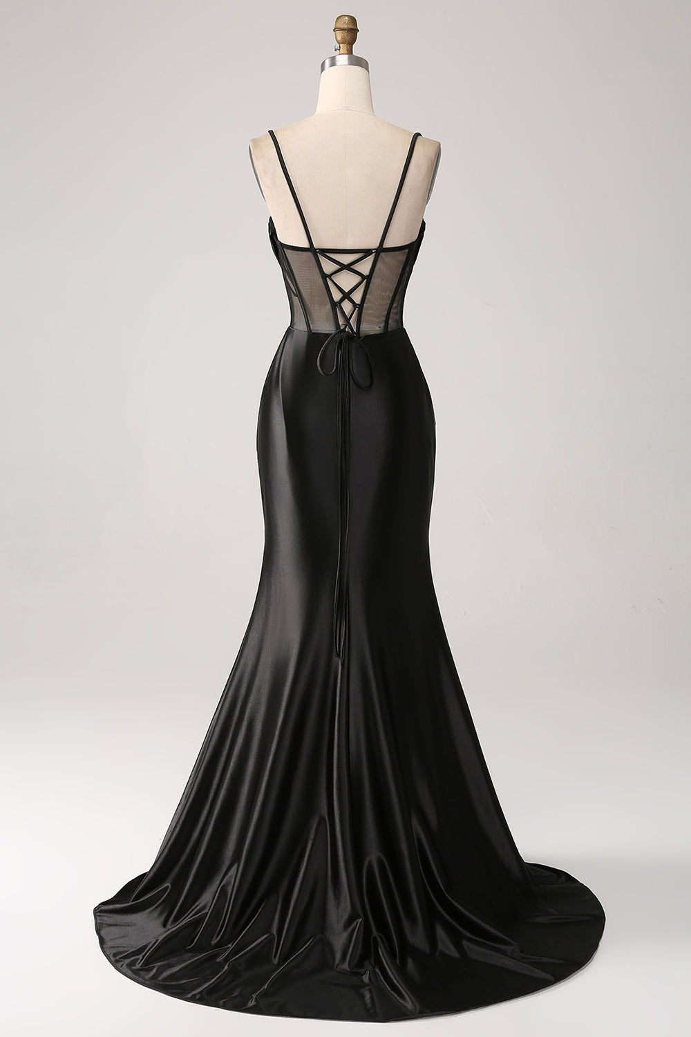 Meerjungfrau Herzausschnitt Schwarzes Satin Langes Ballkleid mit Perlen