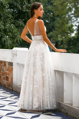 Langes Spitze Ballkleid